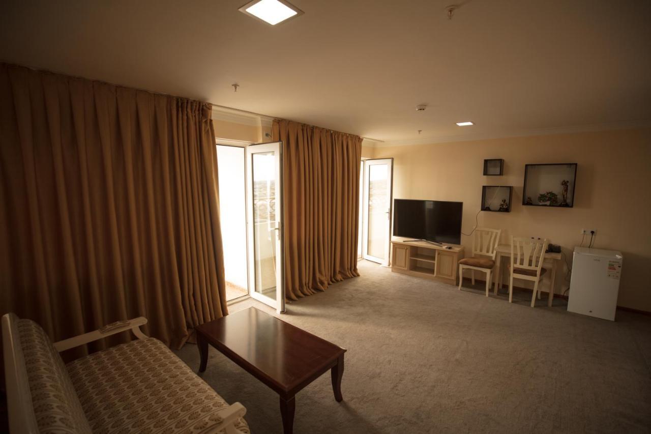 Tashkent Hotel Nukus Exteriör bild