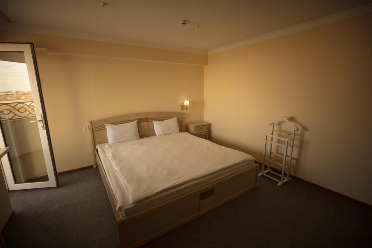Tashkent Hotel Nukus Exteriör bild